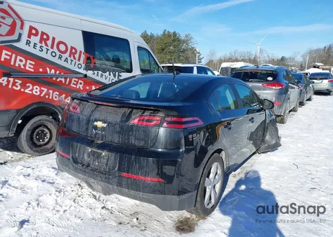 2014 Chevrolet Volt from USA, damaged, VIN 1G1RF6E45EU144365